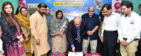 PU SCS organizes cake cutting ceremony of 21st anniversary of FM 104.6